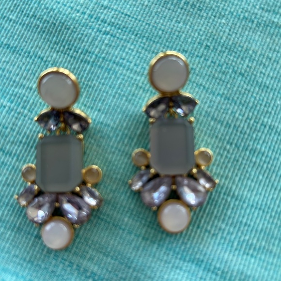 Stone Earrings - Picture 2 of 2